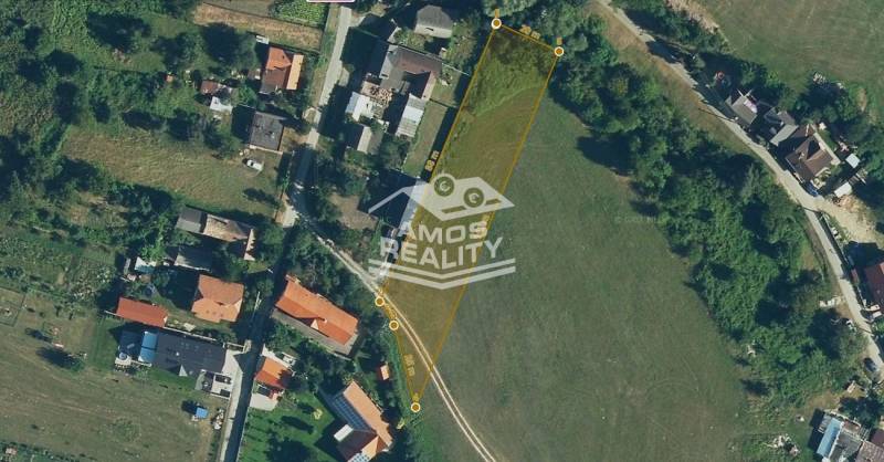 Jablonove_pozemky Muchova.jpg